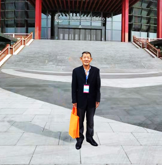 铁血铸军魂、礼赞新时代！